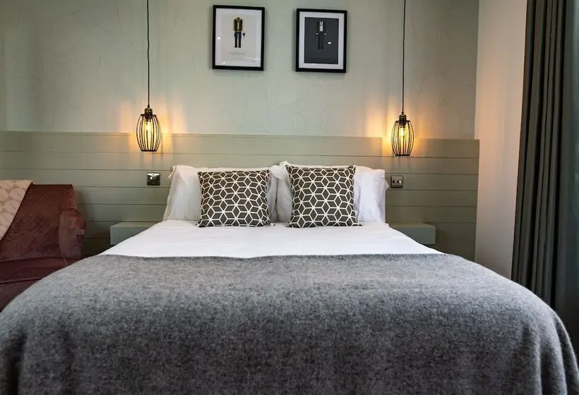 Nitehouse