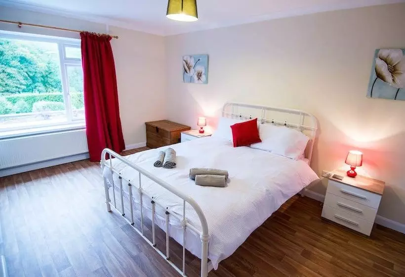 Round Park Annexe