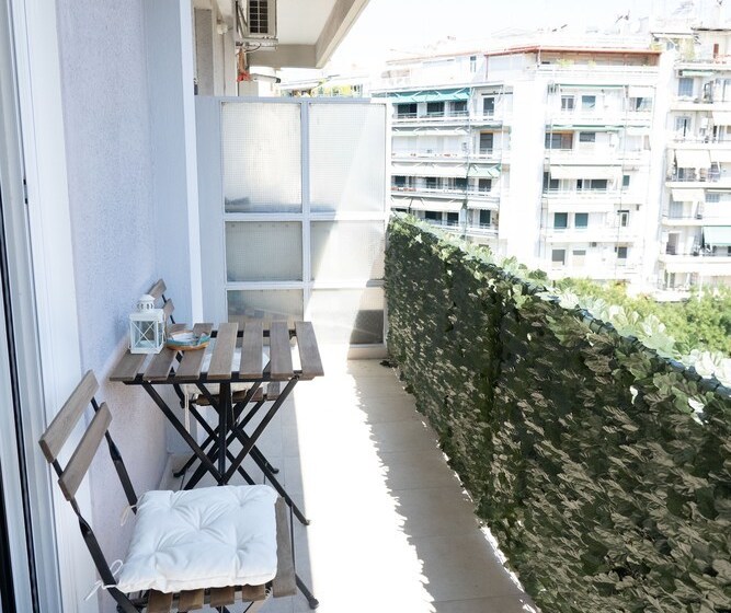 Zennova #5 Antigonidon Square