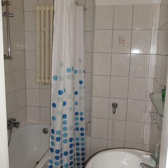 Zimmervermietung Lösken 1