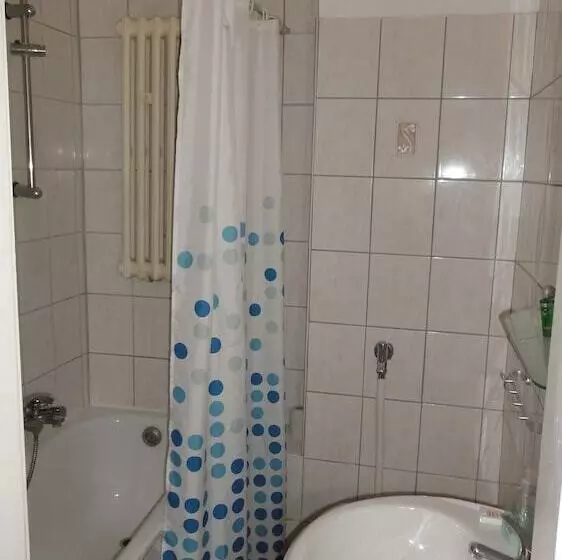 Zimmervermietung Lösken 1