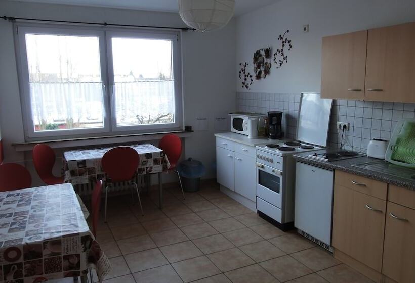 Zimmervermietung Lösken 1