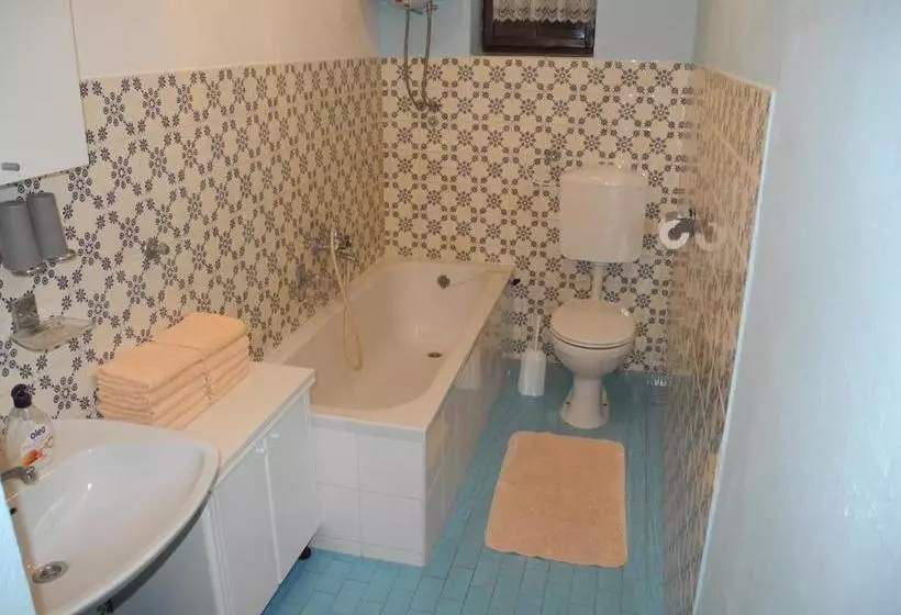 Apartment Mira