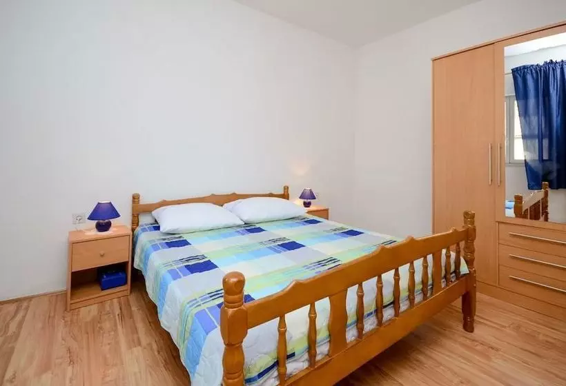 Apartments Anka