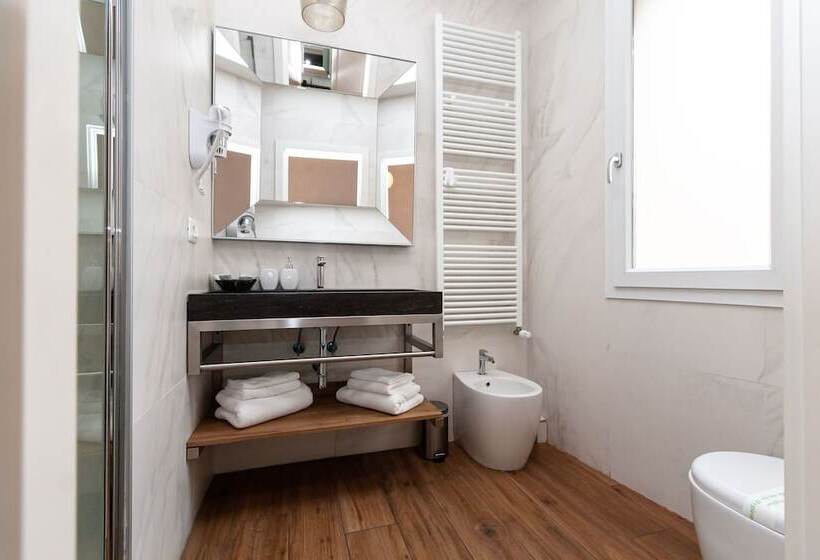 B&b La Finestra Sul Canale