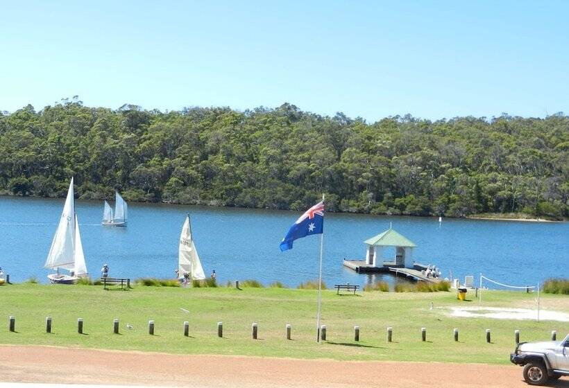 בית מלון כפרי Walpole Rest Point Caravan Park