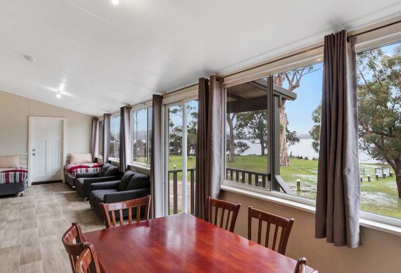 בית מלון כפרי Walpole Rest Point Caravan Park