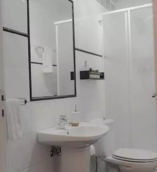 پانسیون Màhouse Guesthouse