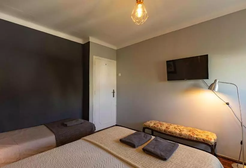 پانسیون Màhouse Guesthouse