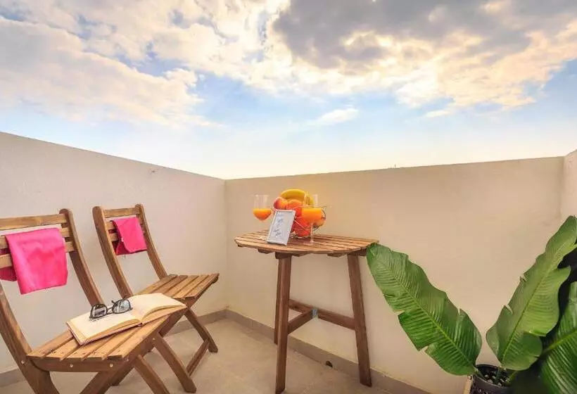 Skyscraper Apartment