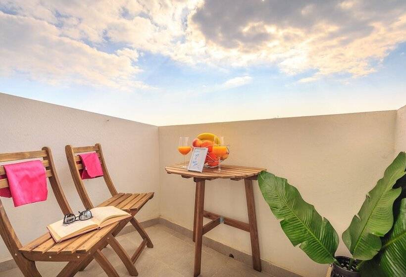 Skyscraper Apartment