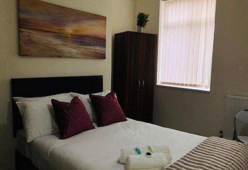 Townhouse @ Underwood Lane