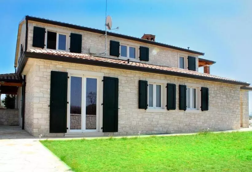 Villa Aleksandra