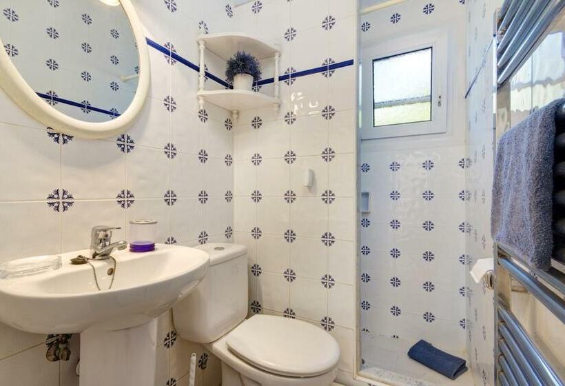 107620  Villa In Cala Porter