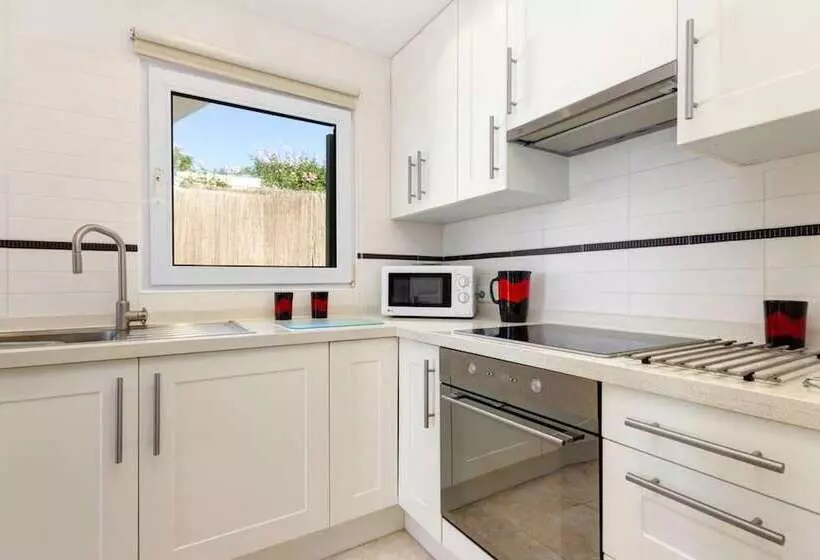 107620  Villa In Cala Porter