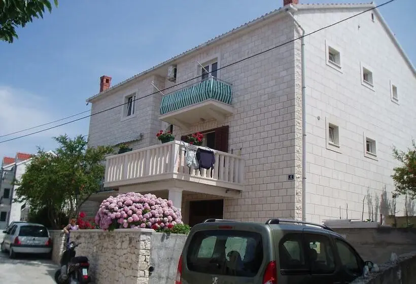 Apartment Grozdana 4+1