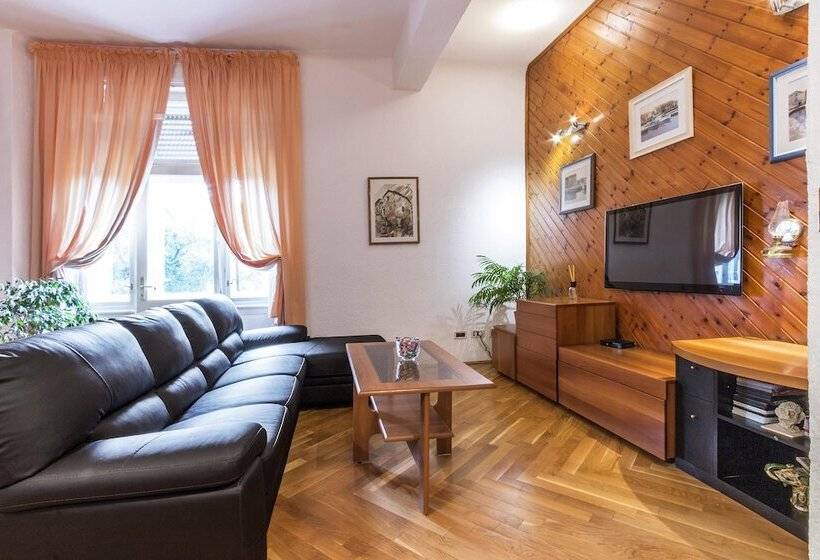 Apartment Ville Munz