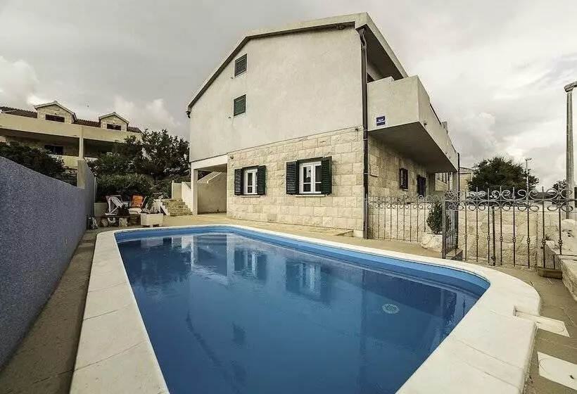 Apartments Bakula