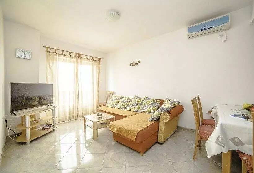 Apartments Bakula