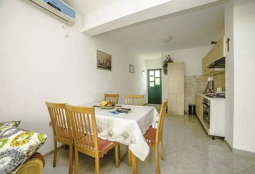 Apartments Bakula