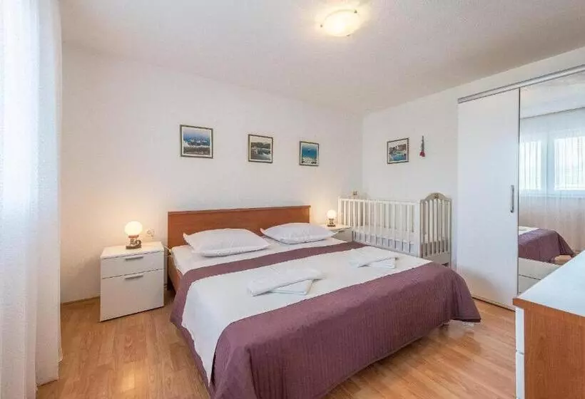 Apartments Buljan