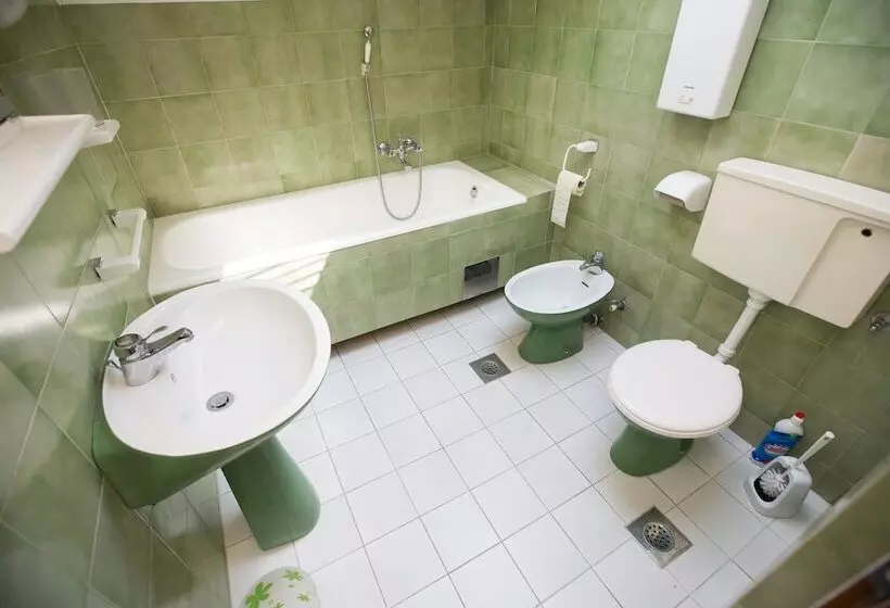 Apartments Lončar