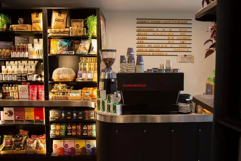 Hotelli Ramada By Wyndham Queenstown Central