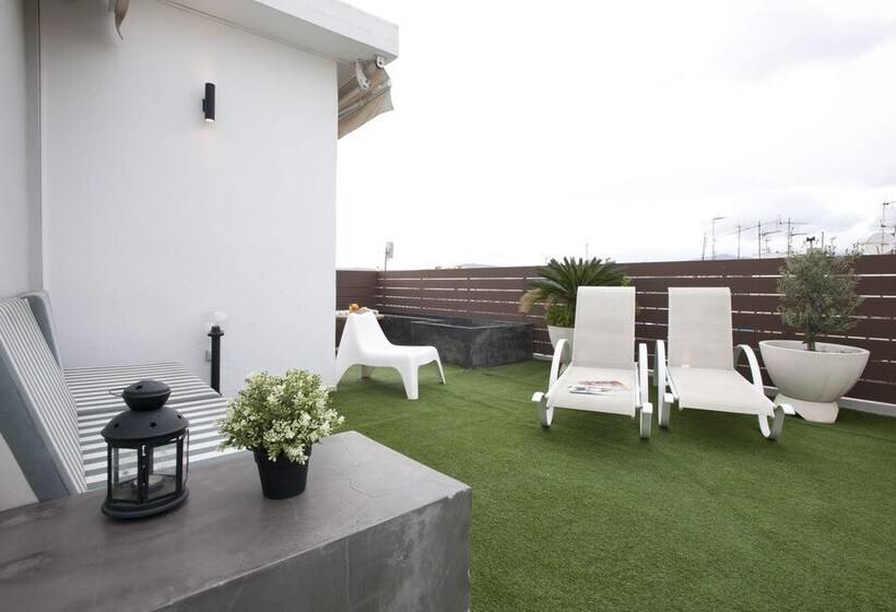 Patisia, Modern Studio With Unique View