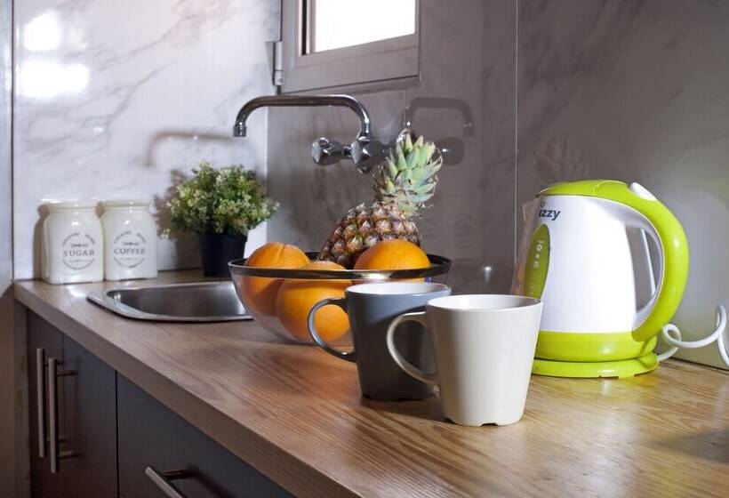 Patisia, Modern Studio With Unique View