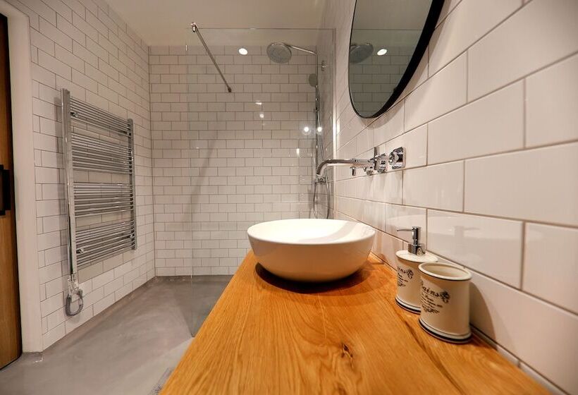 بنسيون White Rooms Zadar 12