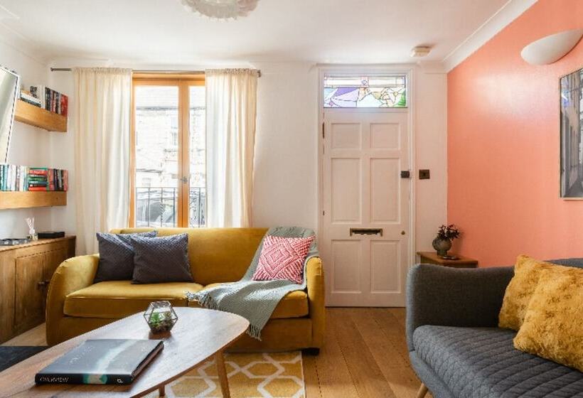 The Madras Cottage  Bright 3bdr Home With Garden