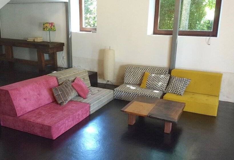 Apartamentos La Collada