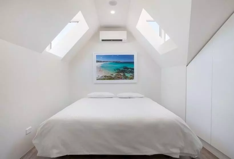 Bondi Beach Studio King Suite 1
