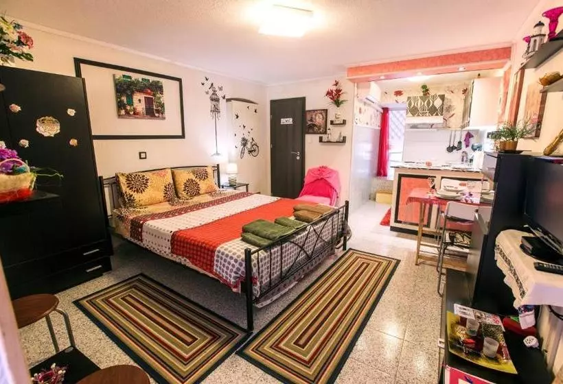 Eclectic Studios