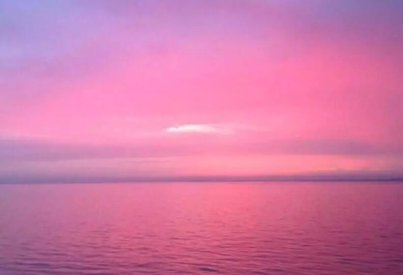 Garden Apartment On The Beach