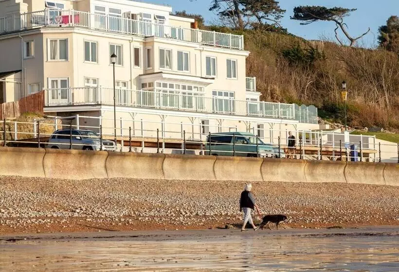 Garden Apartment On The Beach