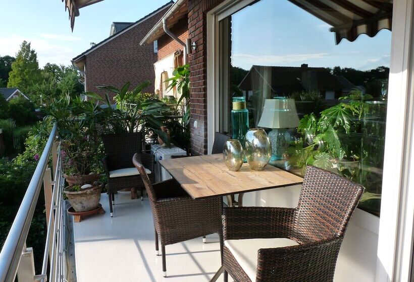 Golden Treasure Deluxe