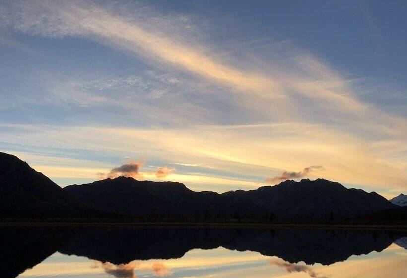 فندق Wood River Lodge Side By Side,jet Boat Transport Included, Flight Optional Not Included