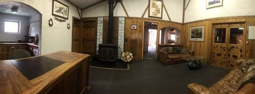 Hotelli Wood River Lodge   Side By Side,jet Boat Transport Included, Flight Optional   Not Included