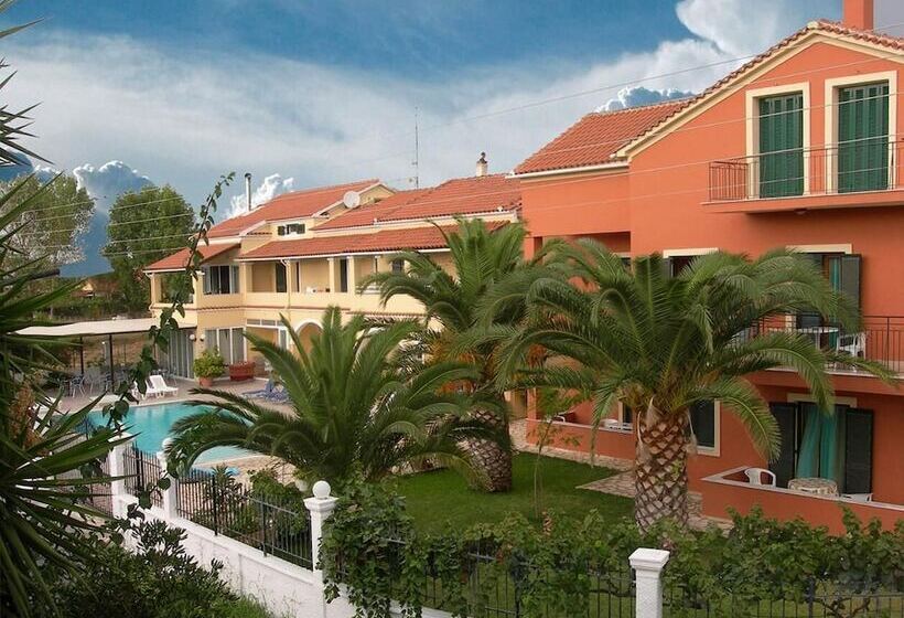 Katerina Pool Apartments