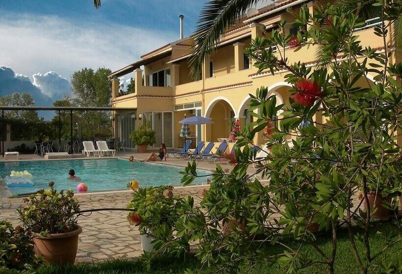 Katerina Pool Apartments