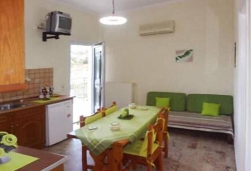 Katerina Pool Apartments