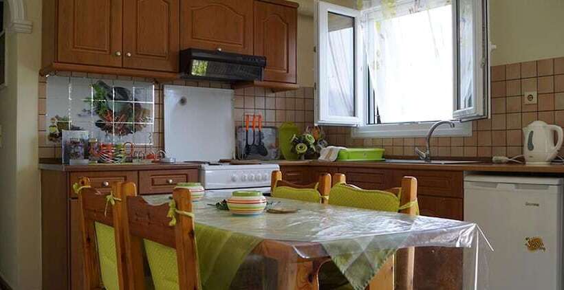 Katerina Pool Apartments