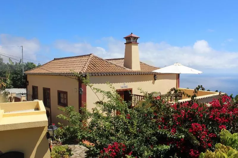 Los Nacientes Marcos By Isla Bonita