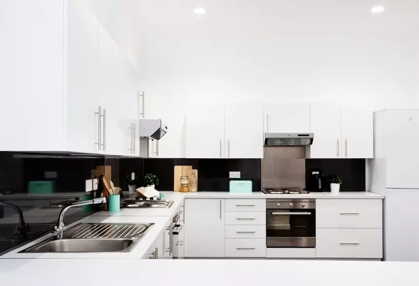 پانسیون Ensuite Rooms In Bristol Centre