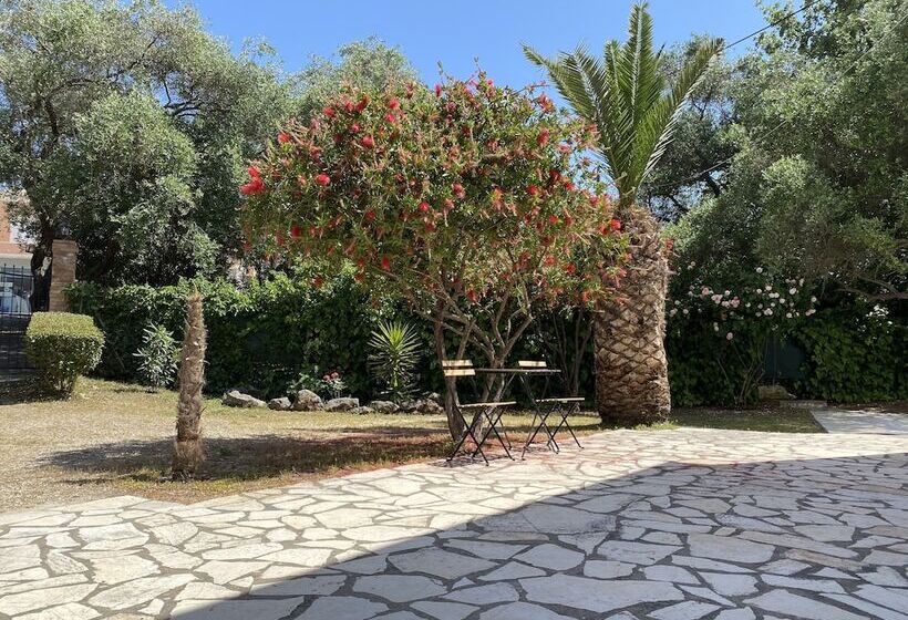 Alexander Apartments