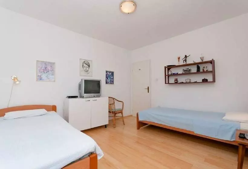 Apartment Aljosa