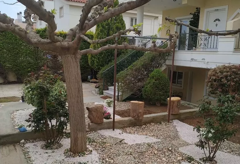 Stavros Apartments