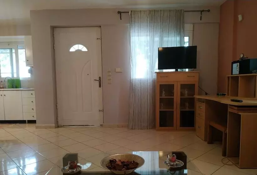 Stavros Apartments