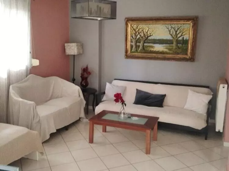 Stavros Apartments